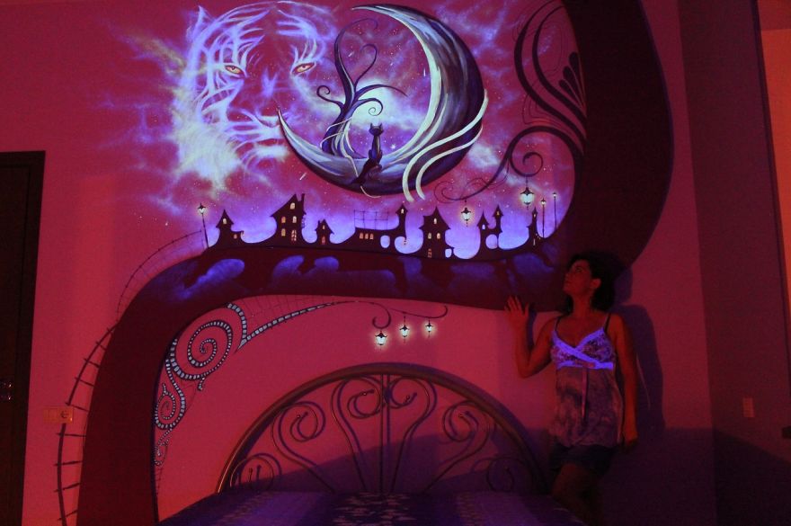 When The Lights Go Out My Bedroom Becomes A Fairytale When The Lights Go Out My Bedroom Becomes A Fairytale