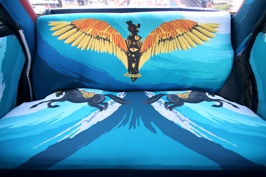 Designers Were Asked To Beautify Mumbai's Taxis, So I Turned It Into Sistine Chapel Designers Were Asked To Beautify Mumbai's Taxis, So I Turned It Into Sistine Chapel