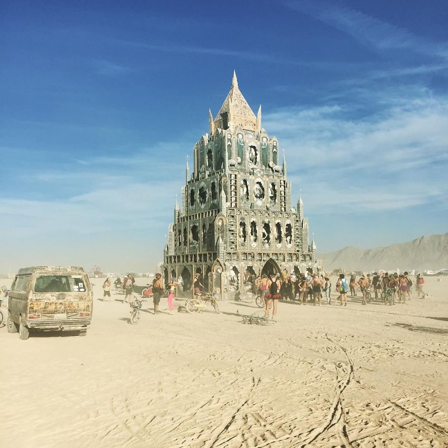 Mind-blowing Photos Of Burning Man 2015 Mind-blowing Photos Of Burning Man 2015