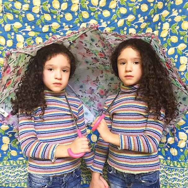 Mirror Sisters Mirror Sisters