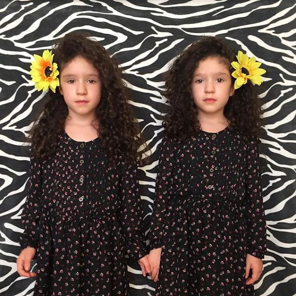 Mirror Sisters Mirror Sisters