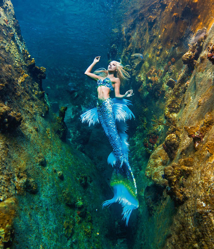 A Real-Life Mermaid Who Swims With Sharks Using Her Fish Tail And Holds Breath For 2 Minutes
