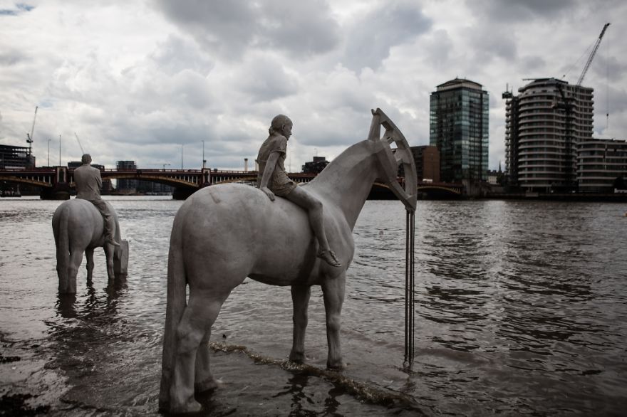 I Sculpted Four Horsemen And Submerged Them In The Thames To Warn Of Climate Change