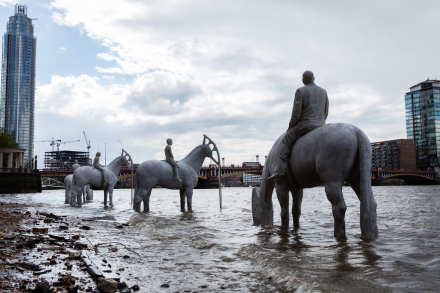 I Sculpted Four Horsemen And Submerged Them In The Thames To Warn Of Climate Change