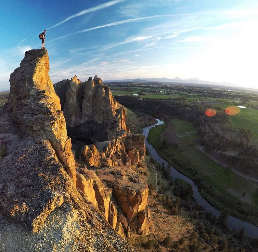 I Turned My Grandma's Old Van Into A Mobile Home So I Could Travel Across North America I Turned My Grandma's Old Van Into A Mobile Home So I Could Travel Across North America