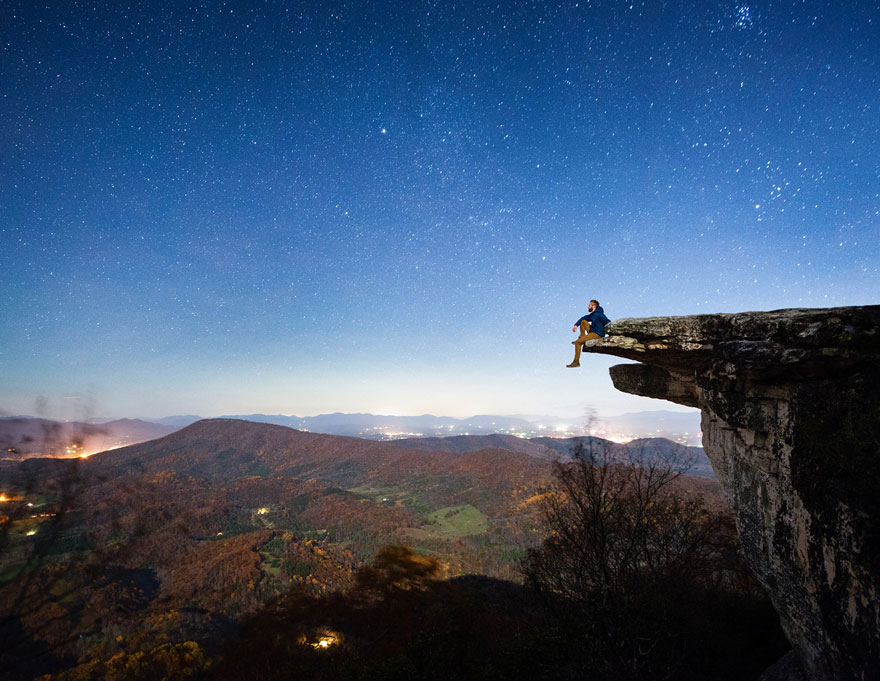 I Turned My Grandma's Old Van Into A Mobile Home So I Could Travel Across North America I Turned My Grandma's Old Van Into A Mobile Home So I Could Travel Across North America