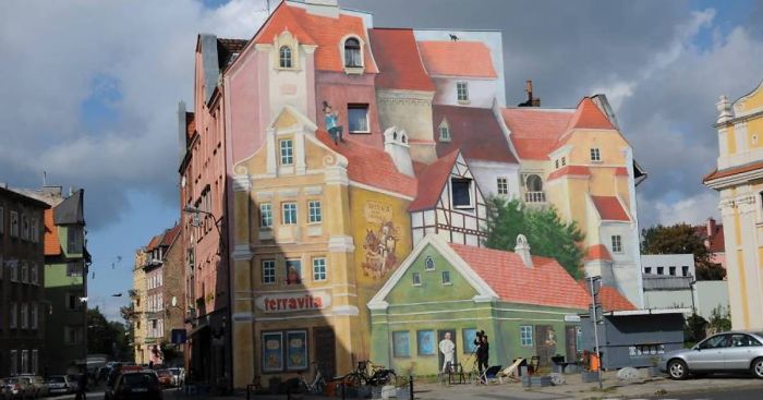 3D Mural In Poznan, Poland, Painted To Remember Historical Market District