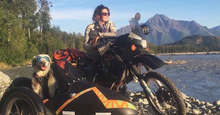 I Motorbiked 6,000 Miles To Alaska With My Dog And We’re Still Going