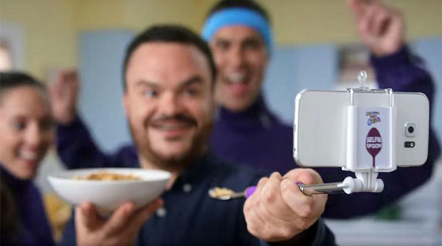 free-selfie-spoon-cereal-cinnamon-toast-crunch-3 free-selfie-spoon-cereal-cinnamon-toast-crunch-3