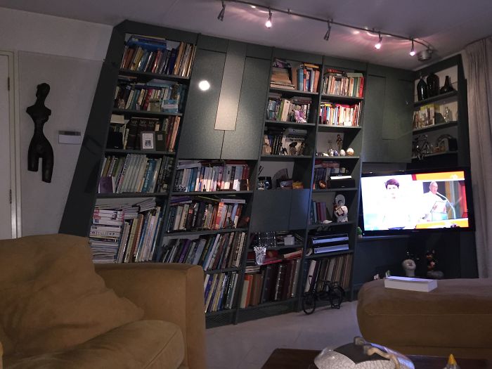 #21 Leaning Bookshelf.