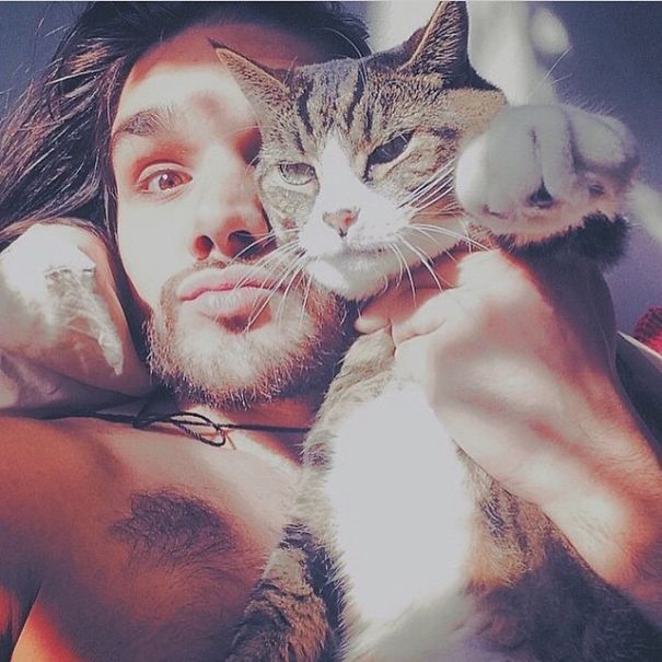 My #wcw Goes Out To This Beauty, My Cat #cindyclawford. #realmenhavecats