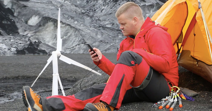 Portable Wind Turbine Blows Everyone Away On Kickstarter, Raising Almost Entire Goal In A Day