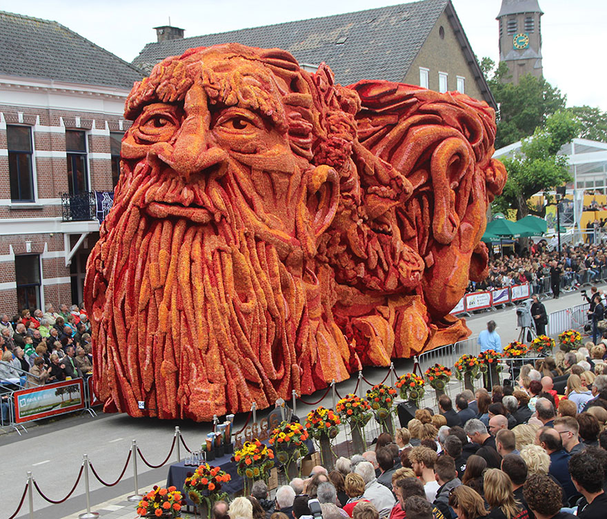 van-gogh-flower-parade-floats-corso-zundert-netherlands-10