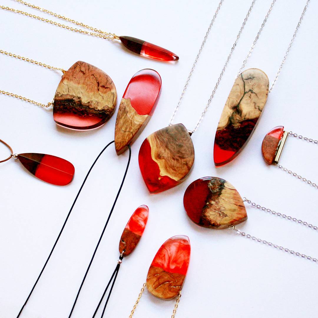 wood-jewelry-resin-boldb-britta-boeckmann-17 wood-jewelry-resin-boldb-britta-boeckmann-17