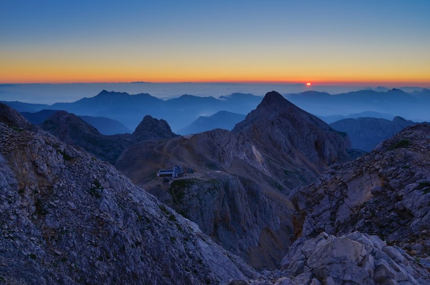 I Have Been Living In The Mountains For One Month I Have Been Living In The Mountains For One Month