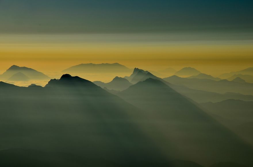 I Have Been Living In The Mountains For One Month I Have Been Living In The Mountains For One Month