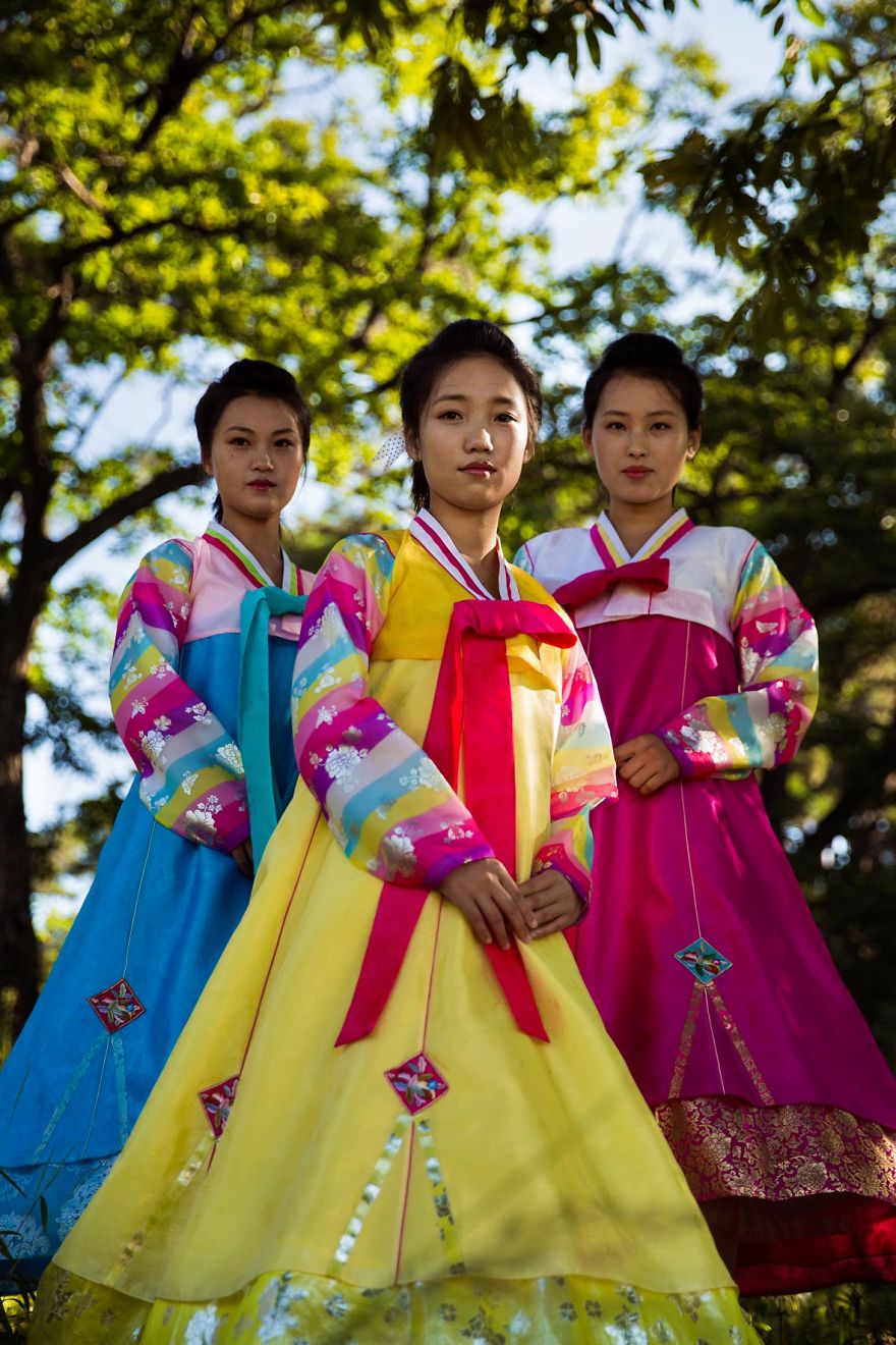 I Photographed Women In North Korea To Show That Beauty Is Everywhere