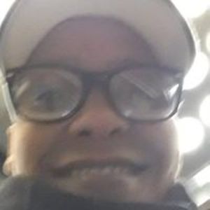 linapaavilainen avatar