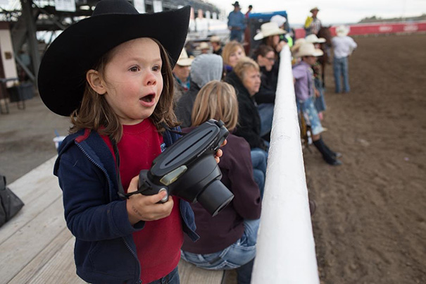 5-Year-Old Hawkeye Became The Youngest National Geographic Photographer And Now He's Making A Book 5-Year-Old Hawkeye Became The Youngest National Geographic Photographer And Now He's Making A Book