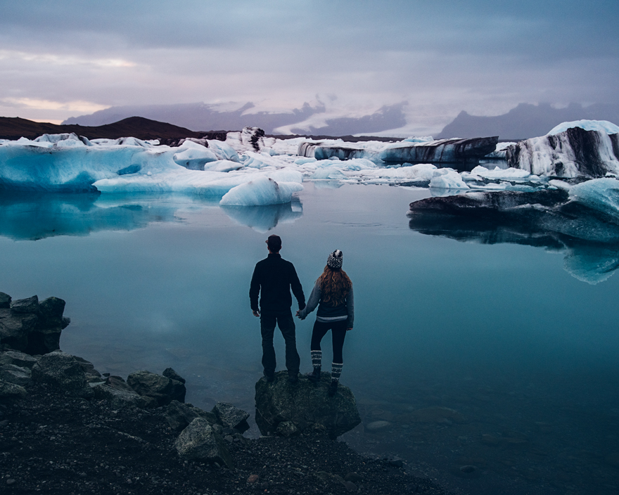 Couple Decides Not To Have A Traditional Wedding And Travels To Iceland Instead Couple Decides Not To Have A Traditional Wedding And Travels To Iceland Instead