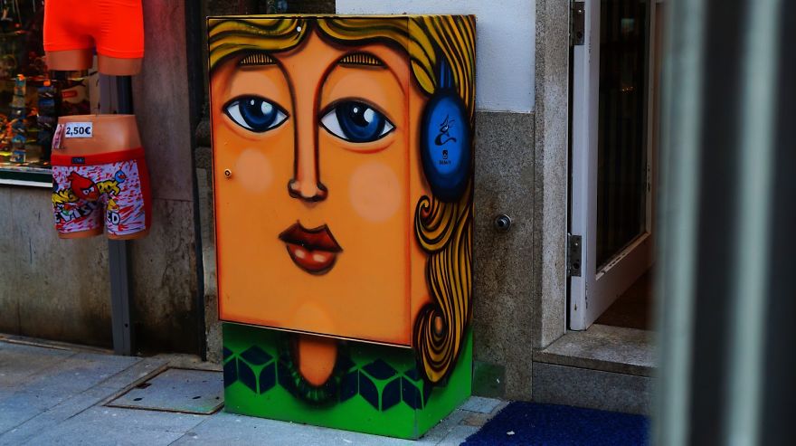 Artists Turn Boring Electrical Boxes Into Beautiful Art Artists Turn Boring Electrical Boxes Into Beautiful Art