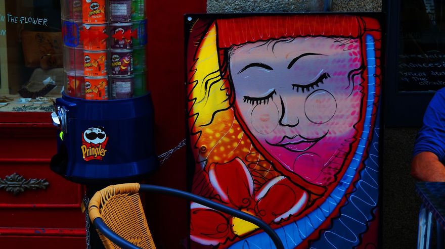 Artists Turn Boring Electrical Boxes Into Beautiful Art Artists Turn Boring Electrical Boxes Into Beautiful Art