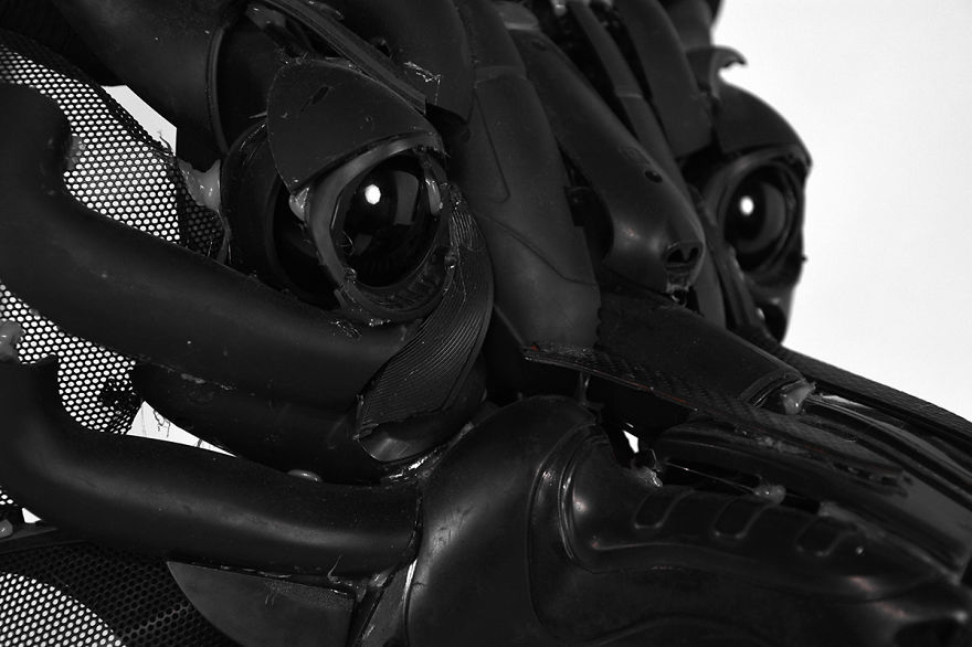 Animaux: I Turn Old, Discarded Electronic Devices Into Animal Sculptures Animaux: I Turn Old, Discarded Electronic Devices Into Animal Sculptures