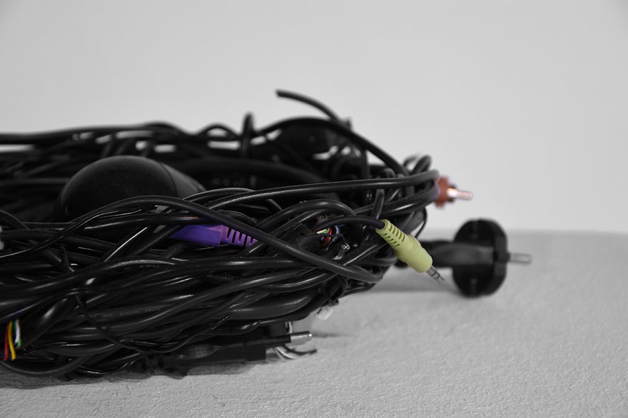 Animaux: I Turn Old, Discarded Electronic Devices Into Animal Sculptures Animaux: I Turn Old, Discarded Electronic Devices Into Animal Sculptures