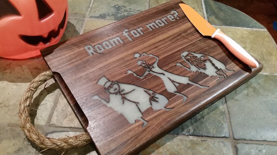How To Make A Spooky Cutting Board That Glows In The Dark