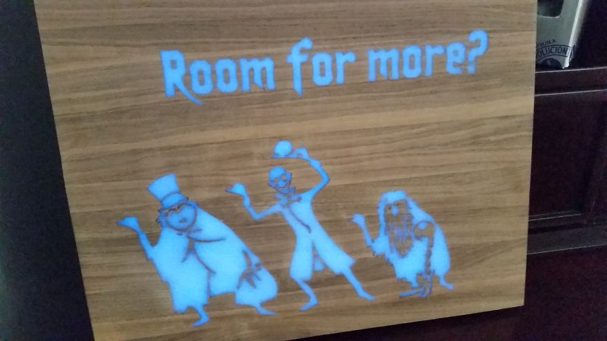 How To Make A Spooky Cutting Board That Glows In The Dark