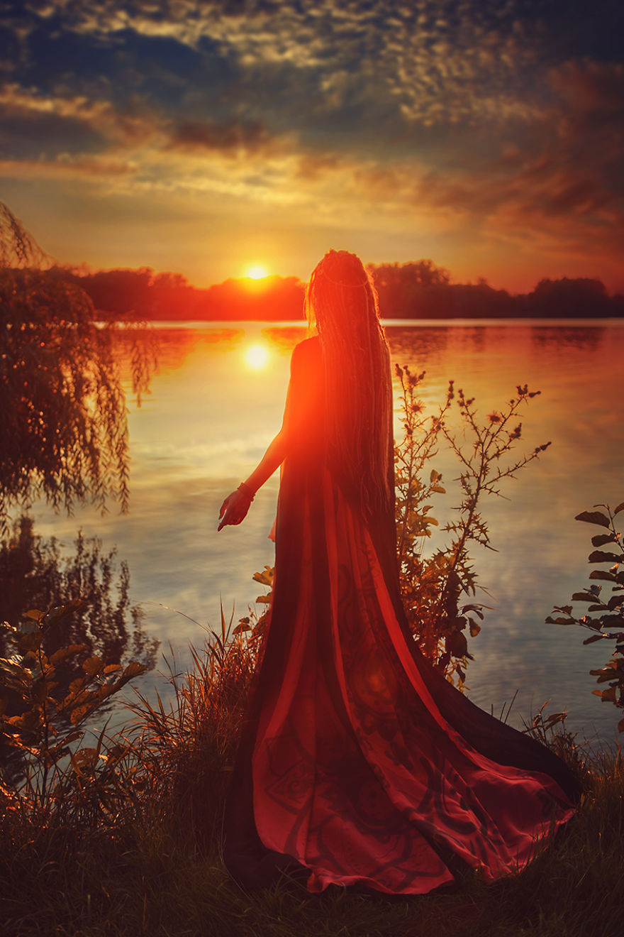 Goddesses: I Take Powerful Portraits Of Women To Show Their Roles As Creators Of Life