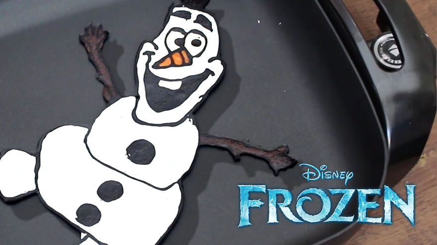 Pancake Art: Crazy Cook Makes Colorful Disney Pancakes