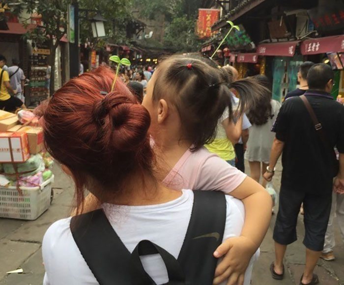 Sprout Hair Pins Are The Latest Trend In China