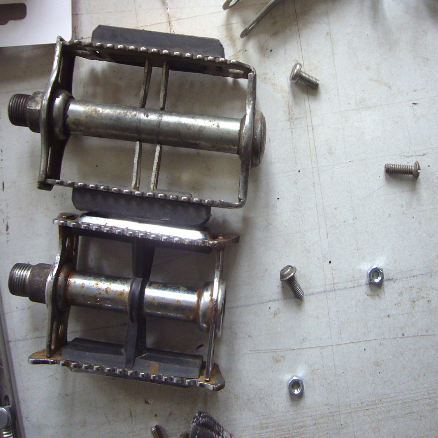 I Reuse Old Bicycle Parts To Make Unique Lamps