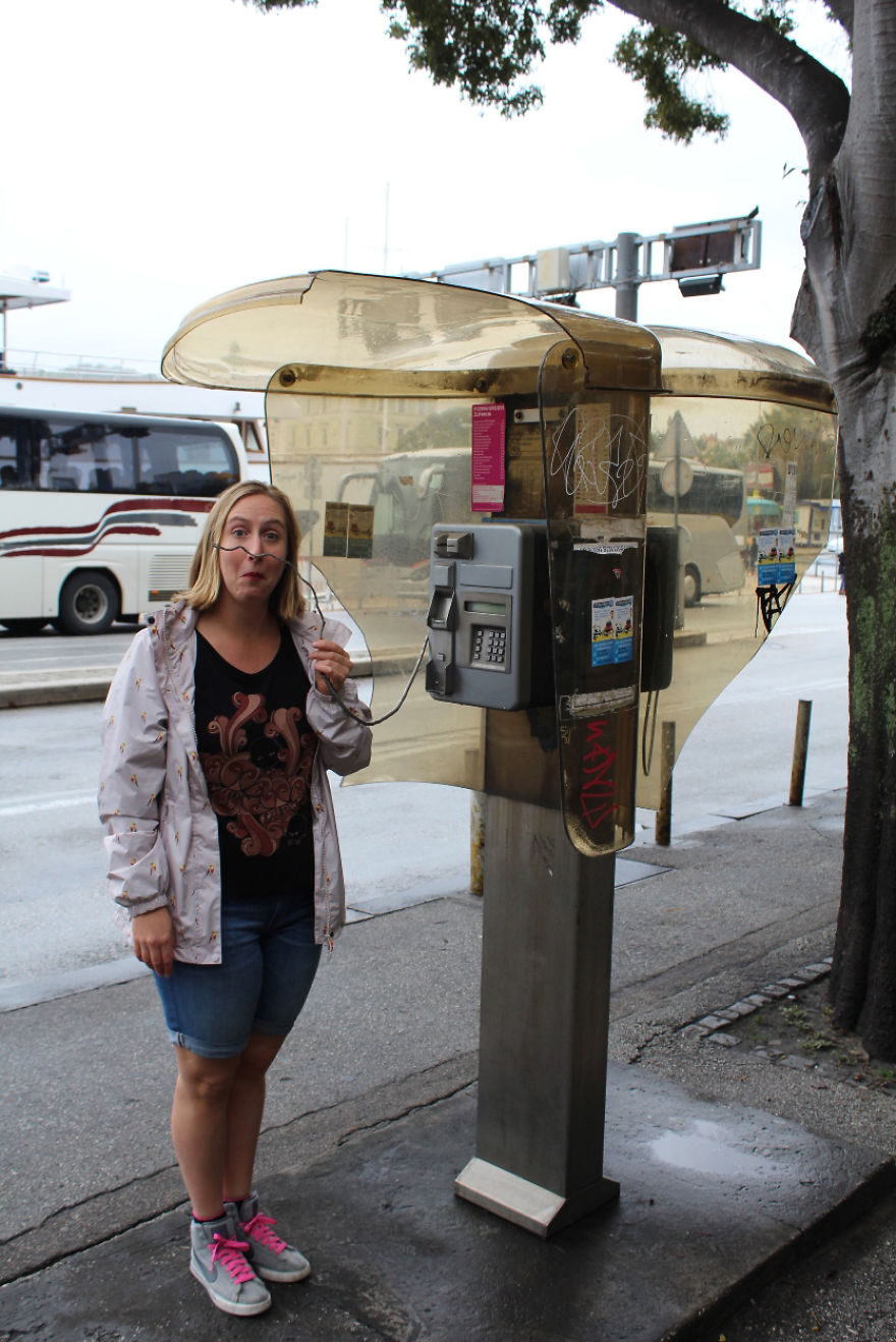 I Travel Around The World And Photograph Payphones Before They Are Gone I Travel Around The World And Photograph Payphones Before They Are Gone