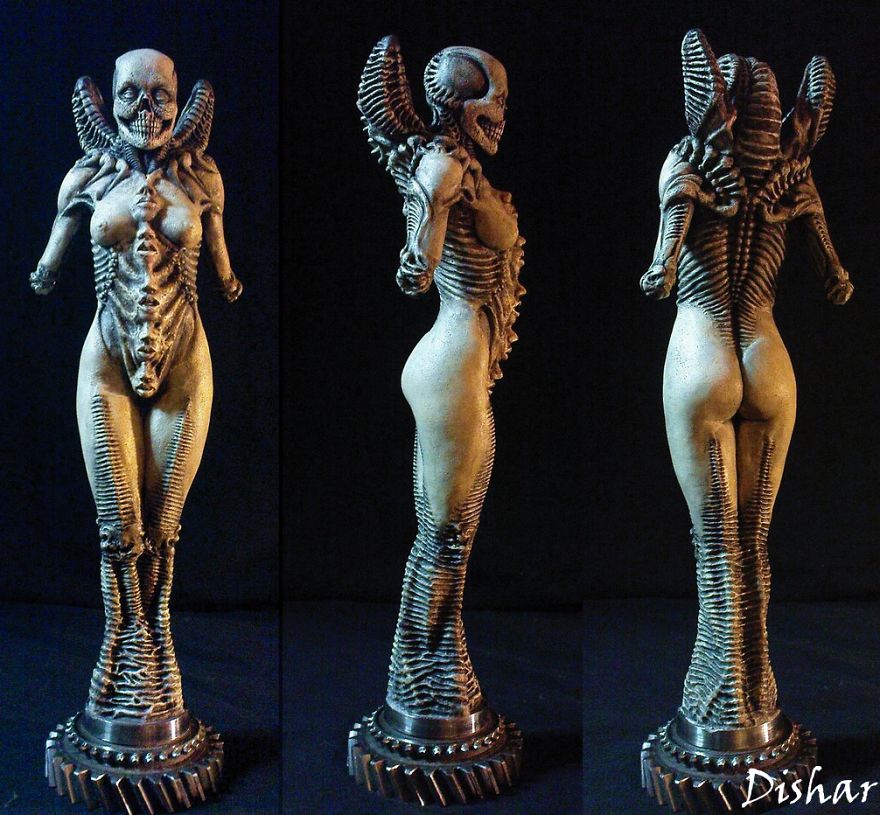 Unreal Eerie Sculpts By Polish Artist Are Like The Next H. R. Giger Generation Unreal Eerie Sculpts By Polish Artist Are Like The Next H. R. Giger Generation