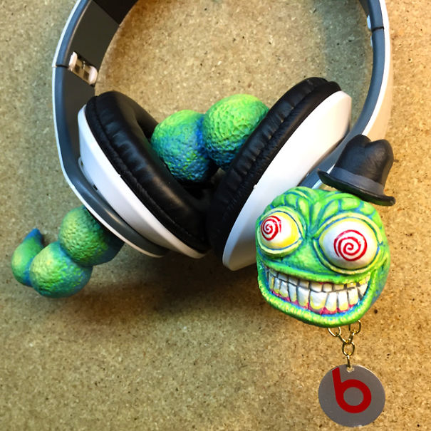 Monsters Infest My Garbage