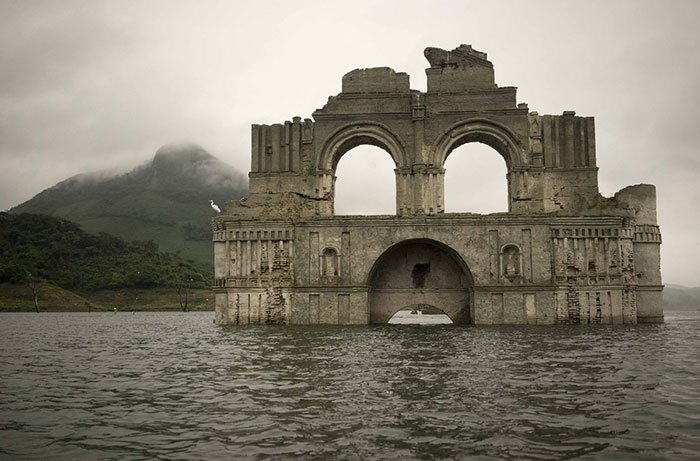400-Year-Old Colonial Church Emerges From Waters In Mexico