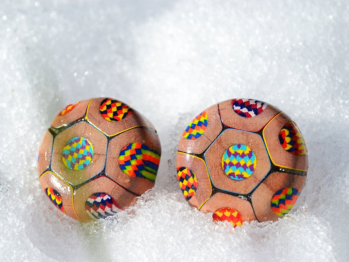 colored-pencil-jewelry-carbickova-46