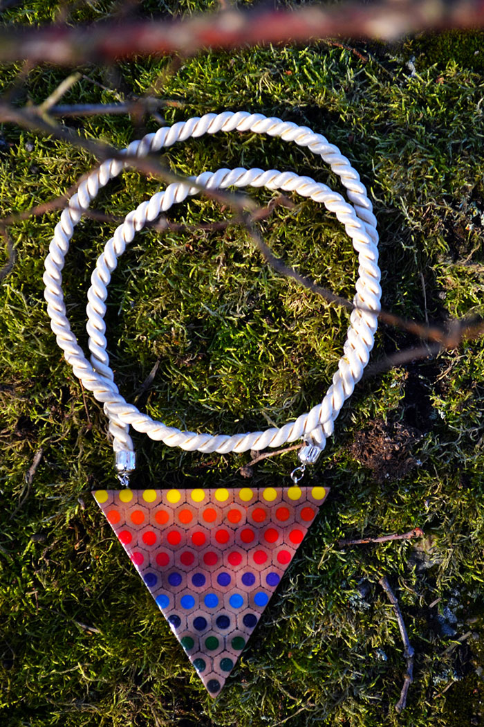 colored-pencil-jewelry-carbickova-48