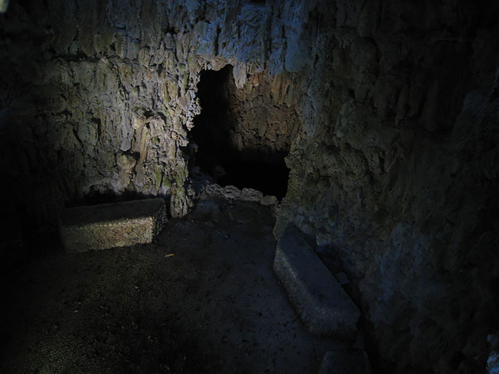 colosso-dell-appennino-sculpture-florence-italy-6