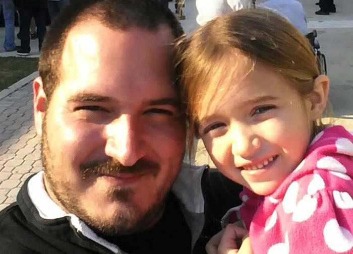 dad-does-daughters-hair-teaches-others-emma-philippe-morgese-7