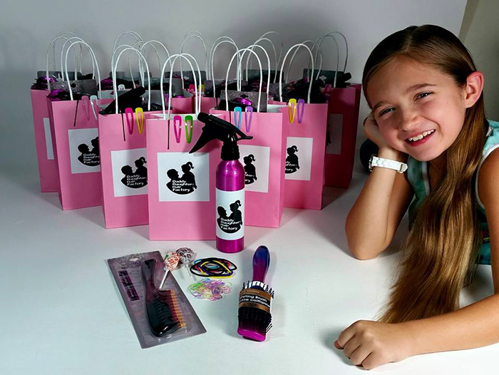 dad-does-daughters-hair-teaches-others-emma-philippe-morgese-9