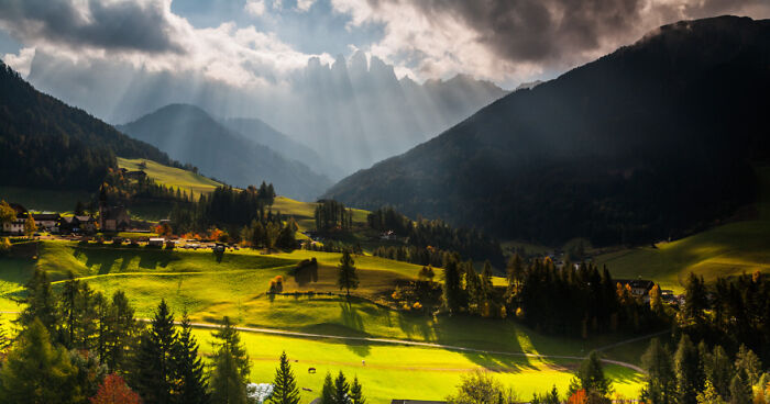 I Photograph Autumn In The Magical Dolomites Of Italy