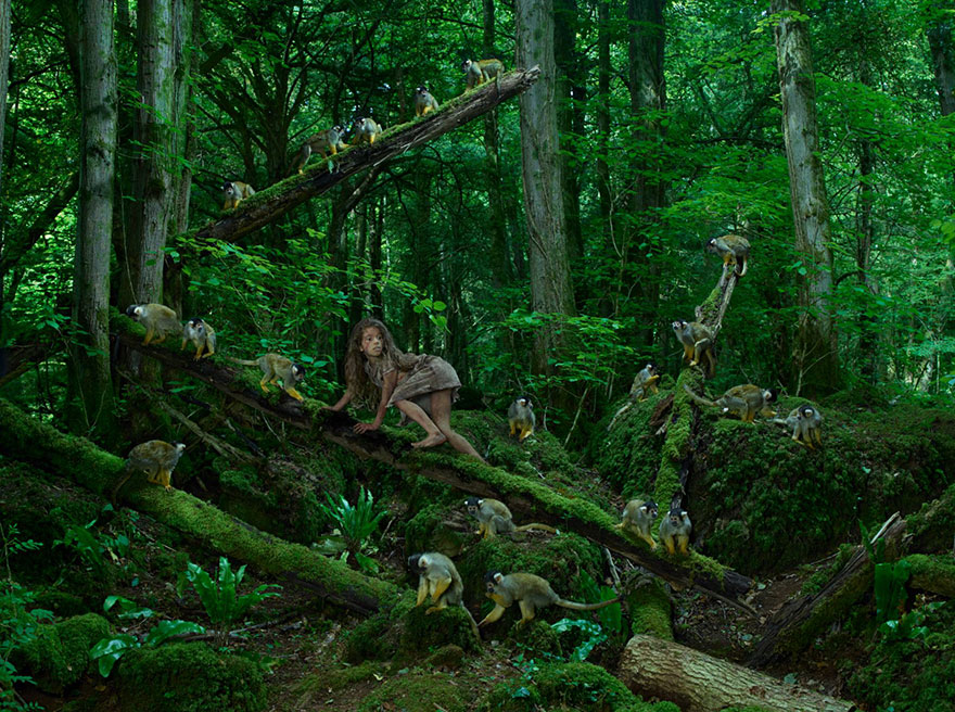 feral-children-wild-animals-photos-fullerton-batten-16 feral-children-wild-animals-photos-fullerton-batten-16