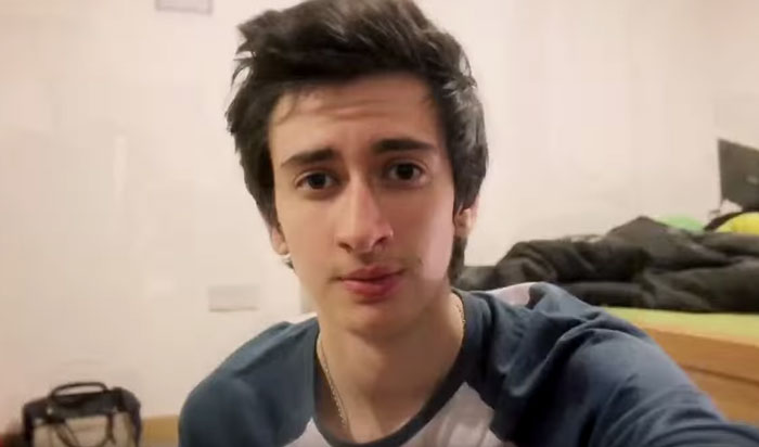 gender-transition-timelapse-video-3-years-selfies-jamie-raines-11 gender-transition-timelapse-video-3-years-selfies-jamie-raines-11