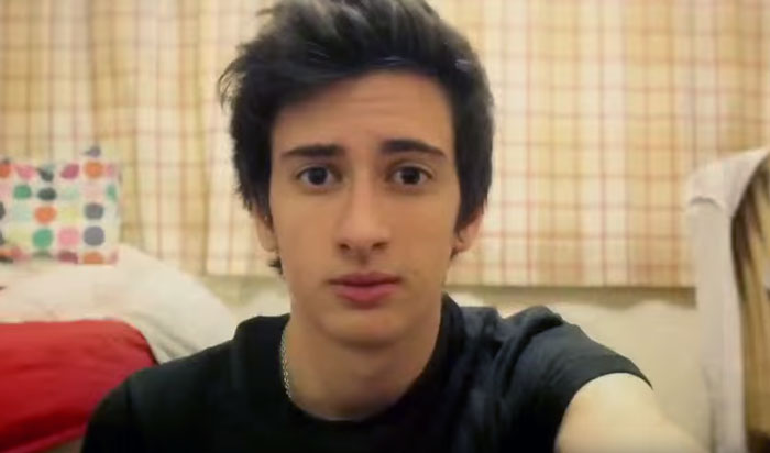 gender-transition-timelapse-video-3-years-selfies-jamie-raines-9 gender-transition-timelapse-video-3-years-selfies-jamie-raines-9