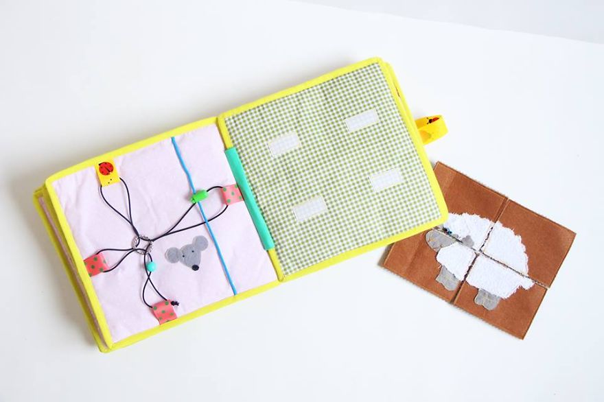 I Make Playful Felt Books For Kids