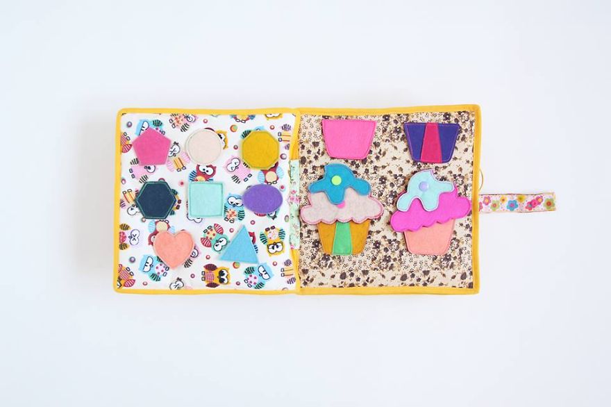 I Make Playful Felt Books For Kids