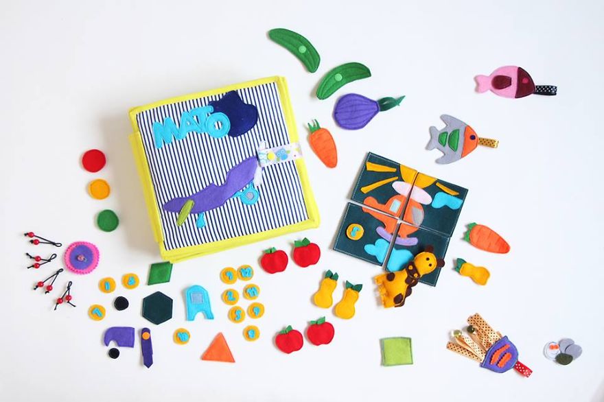 I Make Playful Felt Books For Kids